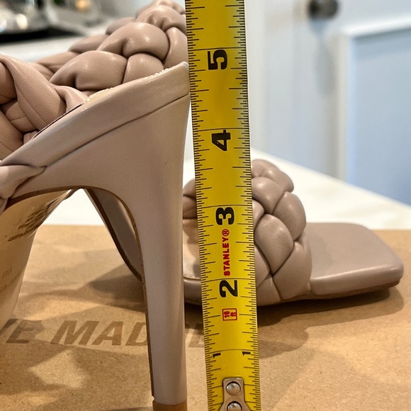 NIB Steve Madden Kenley Braided Slide Sandal in Taupe 9M - Picture 15 of 15